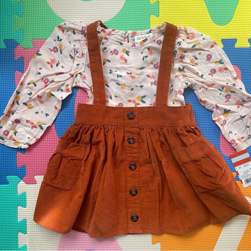 $10 with bundle Cat & Jack 2-piece outfit 2T new with tags